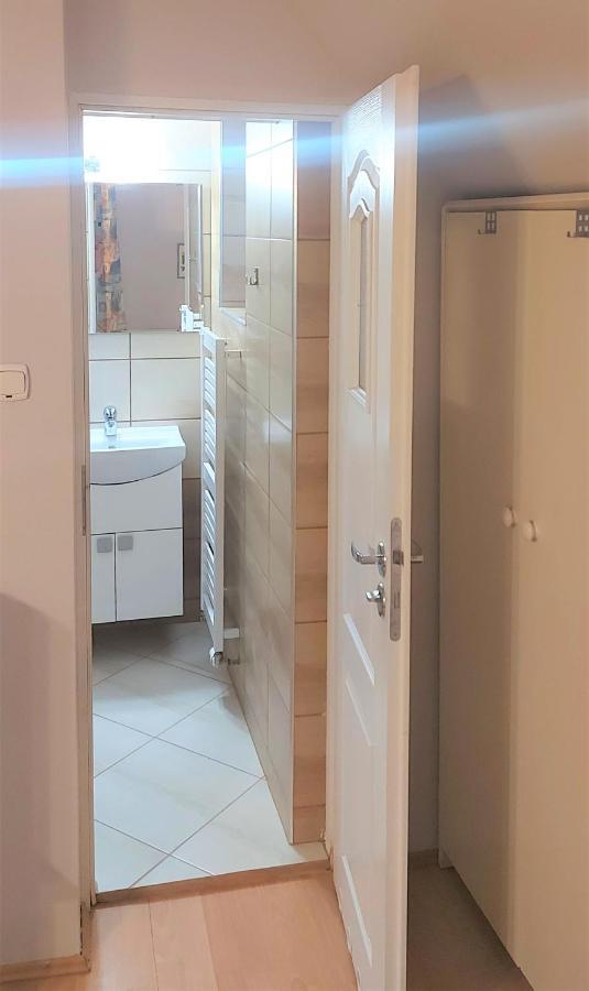 Ferienwohnung Dom Pod Kasztanami Kazimierz Dolny Exterior foto