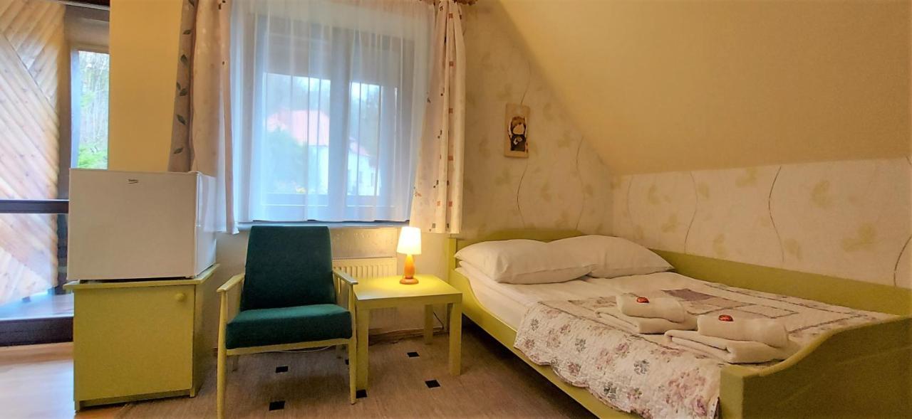 Ferienwohnung Dom Pod Kasztanami Kazimierz Dolny Exterior foto